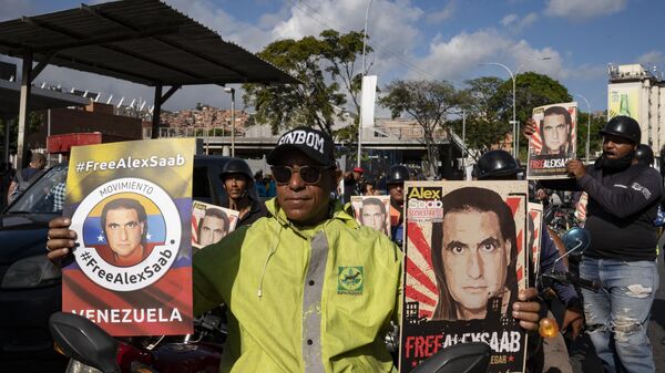 Demostración de activistas a favor de la liberación de Alex Saab en las calles de Caracas - Sputnik Mundo