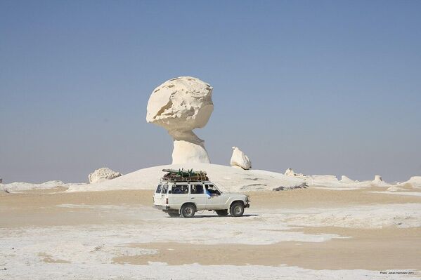 Una formación rocosa en el desierto Blanco, Egipto. - Sputnik Mundo