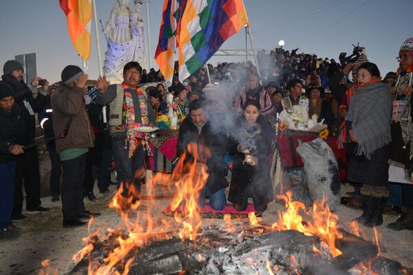 Celebración del Inti Raymi, año nuevo andino, en Bolivia. - Sputnik Mundo