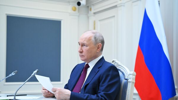 Vladímir Putin, presidente ruso, durante su discurso en la cumbre de la Organización de Cooperación de Shanghái (OCS). - Sputnik Mundo