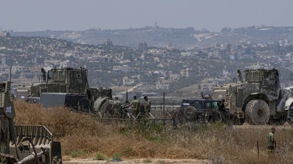 Soldados de Israel cerca de la ciudad de Yenín, Cisjordania - Sputnik Mundo