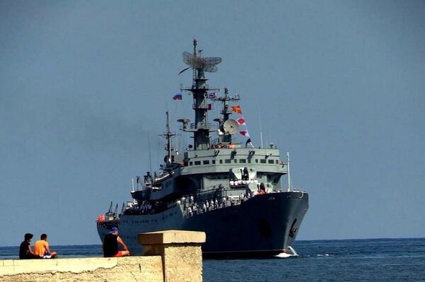 Llegada a Cuba del Perekop, buque escuela ruso - Sputnik Mundo