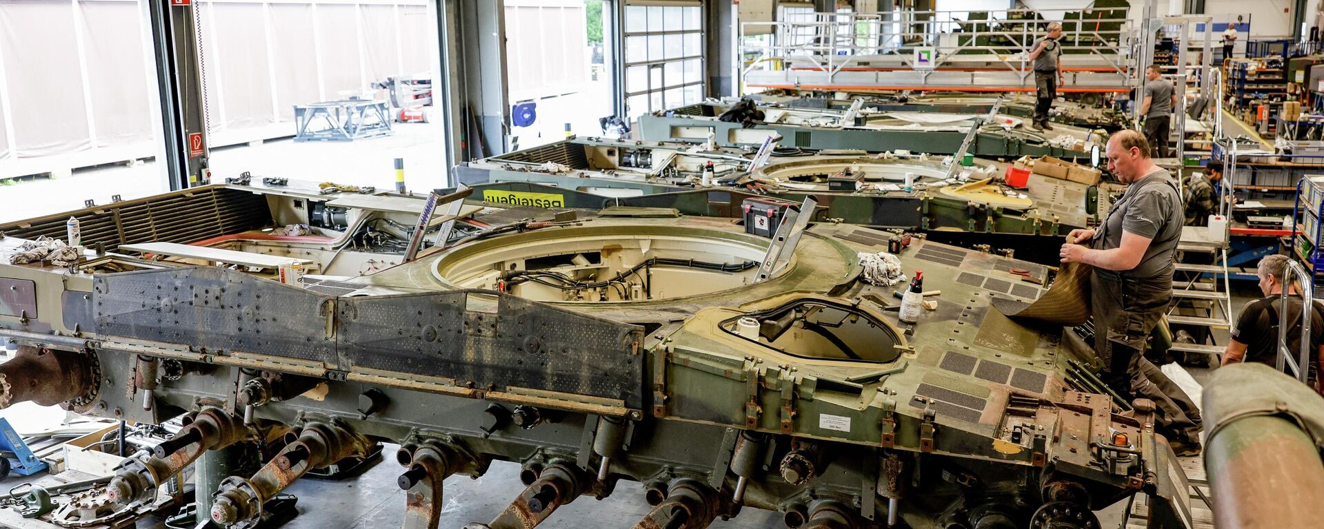 La construcción del tanque Leopard 2A4 en Alemania - Sputnik Mundo, 1920, 12.07.2023