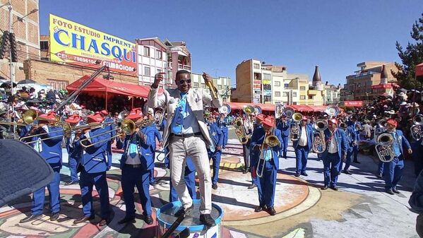 La Paz y El Alto celebran 214 años del Grito Libertario  - Sputnik Mundo