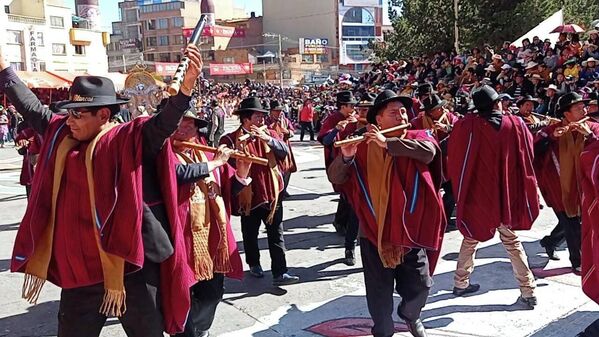 La Paz y El Alto celebran 214 años del Grito Libertario - Sputnik Mundo