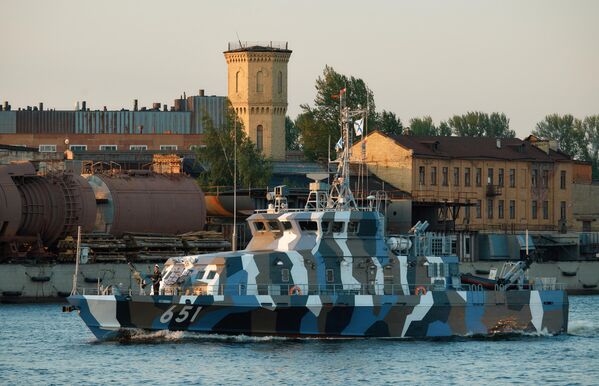 El Día de la Armada Rusa se celebra el último domingo de julio. Este año la fiesta se ha programado para el 30 de julio. - Sputnik Mundo