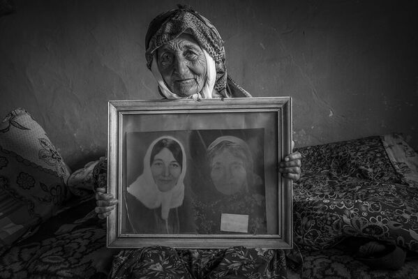 La obra Genclik2 del fotógrafo turco Ozgur Secmen, ganador en la sección retrato individual. - Sputnik Mundo