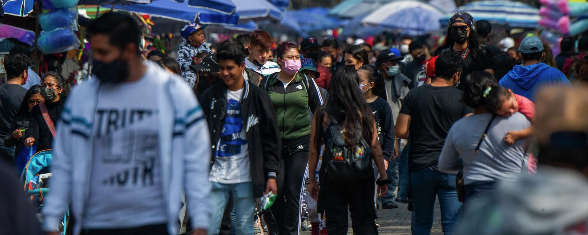 El promedio del ingreso corriente trimestral por hogar en México fue de 63.695 pesos. - Sputnik Mundo, 1920, 29.07.2023