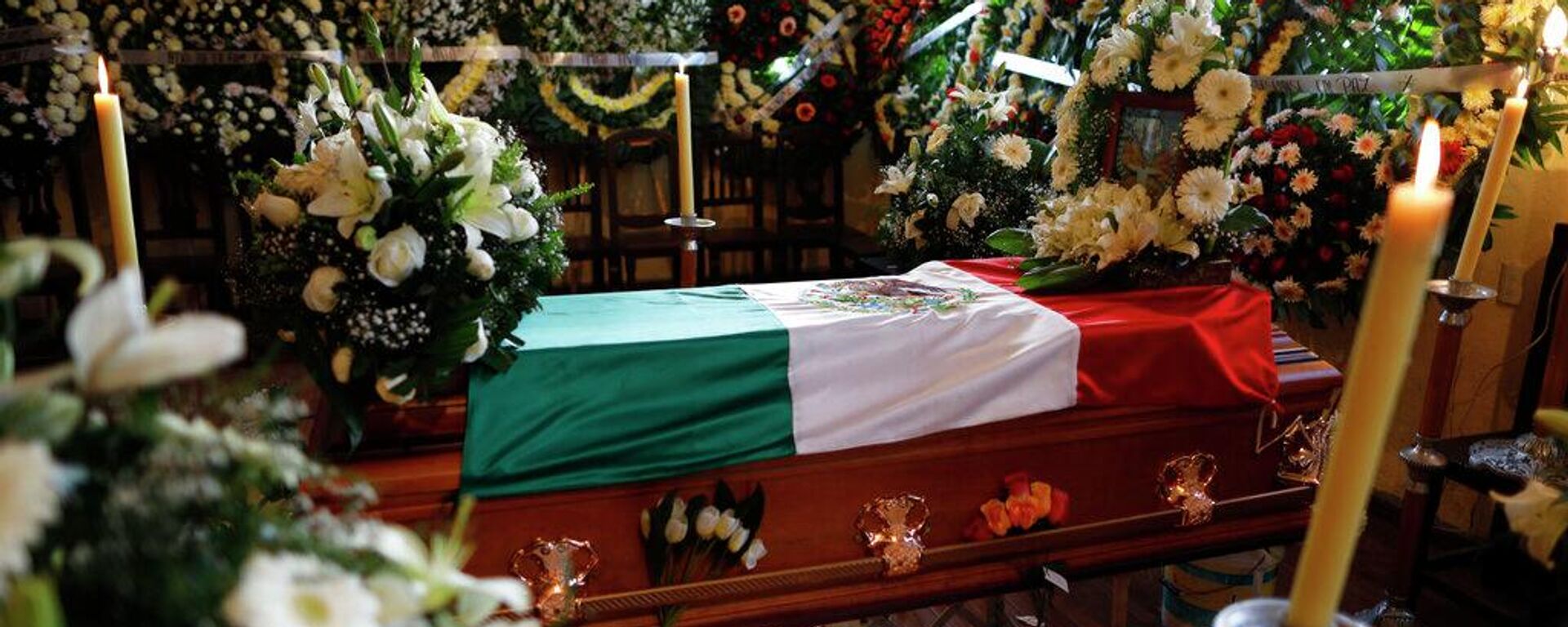 Funeral de una víctima de homicidio en Ocampo, Michoacán, en enero de 2020.  - Sputnik Mundo, 1920, 02.08.2023