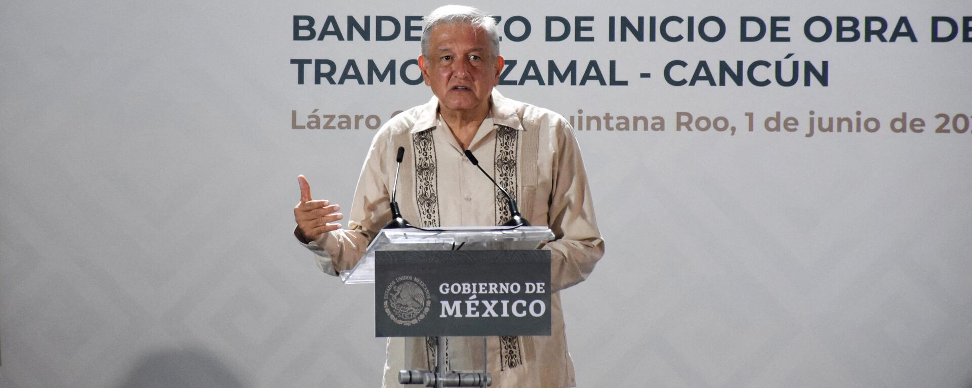 El presidente de México, Andrés Manuel López Obrador, en las obras del Tren Maya. - Sputnik Mundo, 1920, 07.08.2023