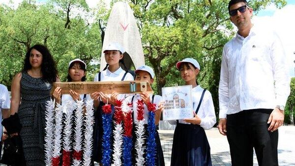 Niños de Cuba envían grullas de papel a niños japoneses - Sputnik Mundo