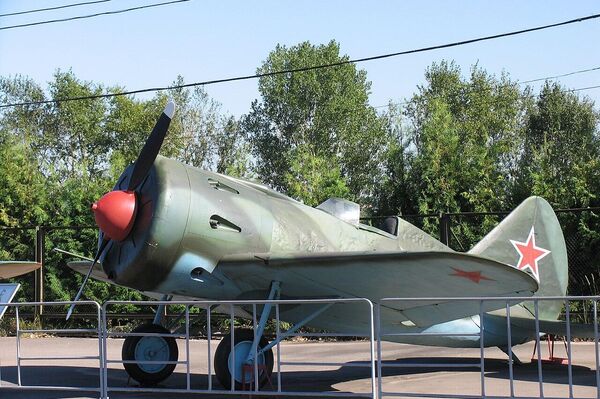 Caza soviético I-16 - Sputnik Mundo