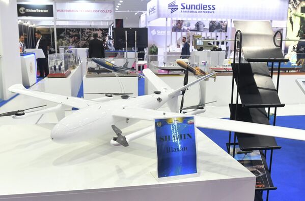 El dron iraní Shahin en una exhibición del Foro Técnico Militar Internacional Army 2023, en el Centro de Congresos y Exposiciones Patriot. - Sputnik Mundo