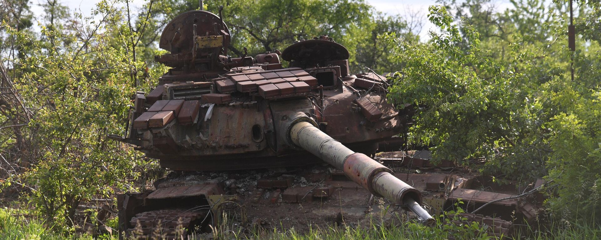 Un tanque ucraniano destruido  - Sputnik Mundo, 1920, 20.08.2023