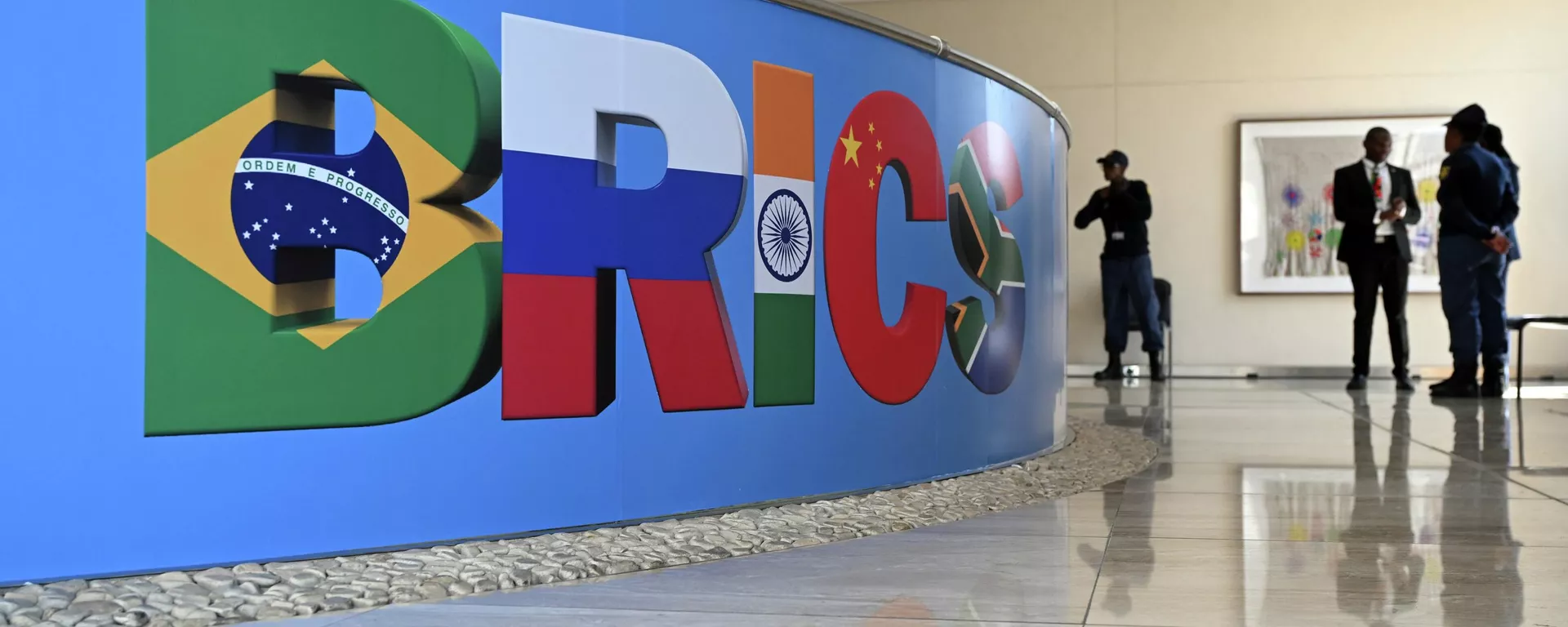 Logotipo de los BRICS en Johannesburgo - Sputnik Mundo, 1920, 20.04.2024