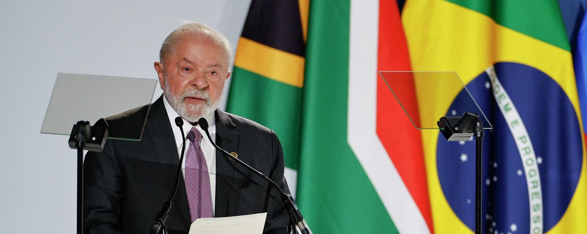 Luiz Inacio Lula da Silva, el presidente de Brasil, habla durante la Cumbre de los BRICS de 2023, el 22 de agosto de 2023. - Sputnik Mundo, 1920, 02.09.2023