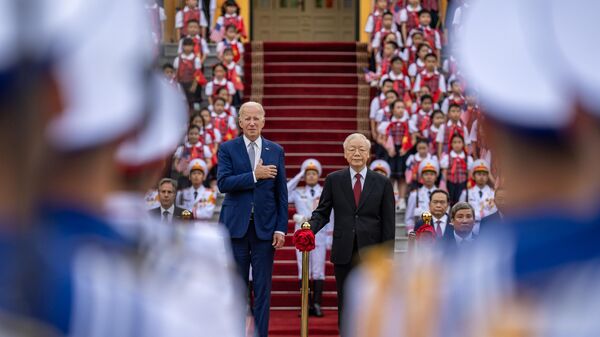 El presidente de EEUU, Joe Biden, realizó una visita a Vietnam el fin de semana. - Sputnik Mundo