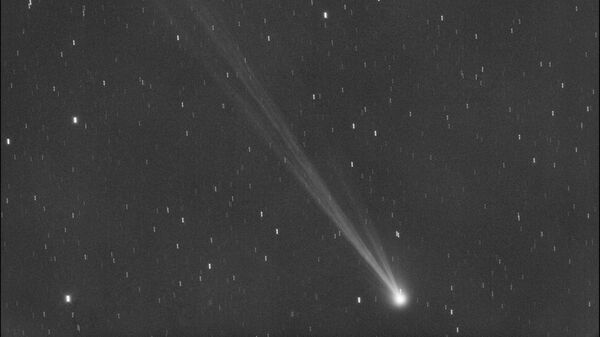 El cometa Nishimura, fotografiado por el Proyecto Telescopio Virtual en Manciano, Italia, el 5 de septiembre de 2023. - Sputnik Mundo