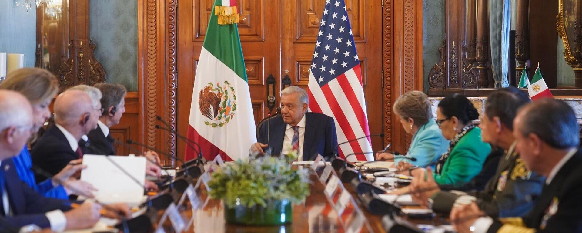 El presidente mexicano Andrés Manuel López Obrador durante el Diálogo de Alto Nivel sobre Seguridad México-Estados Unidos, el 5 de octubre de 2023 - Sputnik Mundo, 1920, 05.10.2023