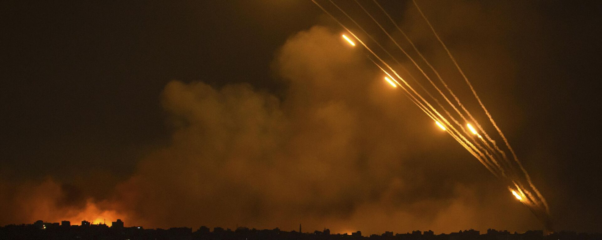 Misiles lanzados desde Israel contra la Franja de Gaza - Sputnik Mundo, 1920, 09.10.2023