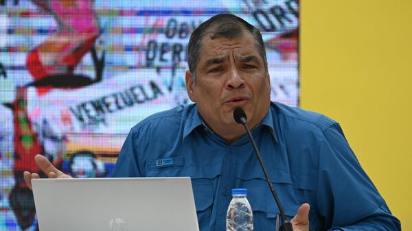 El expresidente ecuatoriano Rafael Correa - Sputnik Mundo