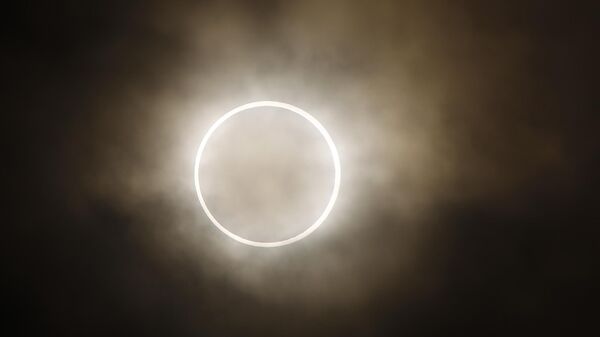 Eclipse solar 'anillo de fuego' - Sputnik Mundo
