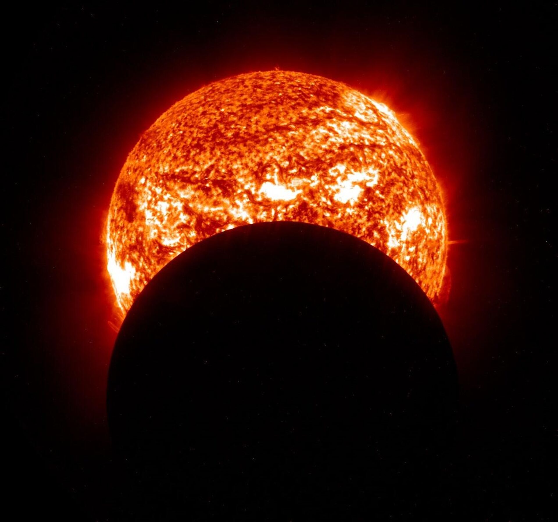 El Laboratorio Nacional de Observación de la Tierra (LANOT) de la UNAM capturó esta imagen del eclipse. - Sputnik Mundo, 1920, 14.10.2023