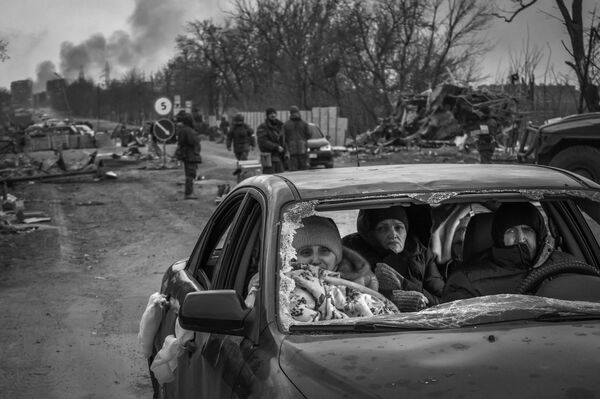 Otra obra del fotógrafo ruso ganador del Gran Premio Alexéi Orlov de la serie Resplandor, nominación Noticias principales. - Sputnik Mundo