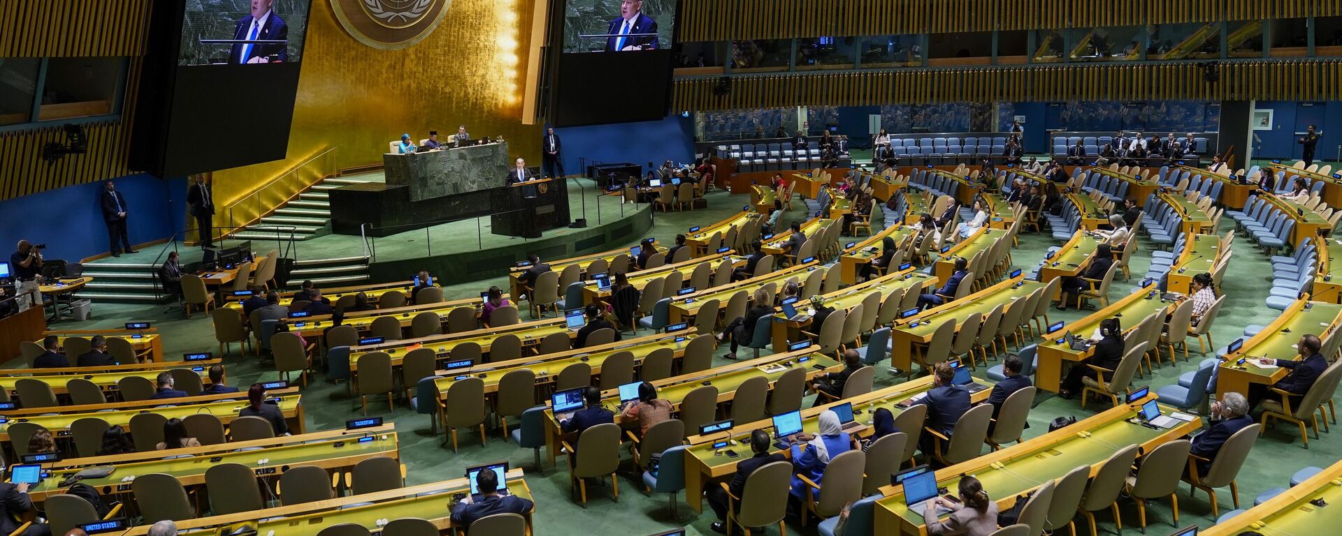 Benjamín Netanyahu, el primer ministro israelí, se dirige a la 78ª sesión de la Asamblea General de las Naciones Unidas, el 22 de septiembre de 2023 en la sede de las Naciones Unidas  - Sputnik Mundo, 1920, 28.10.2023