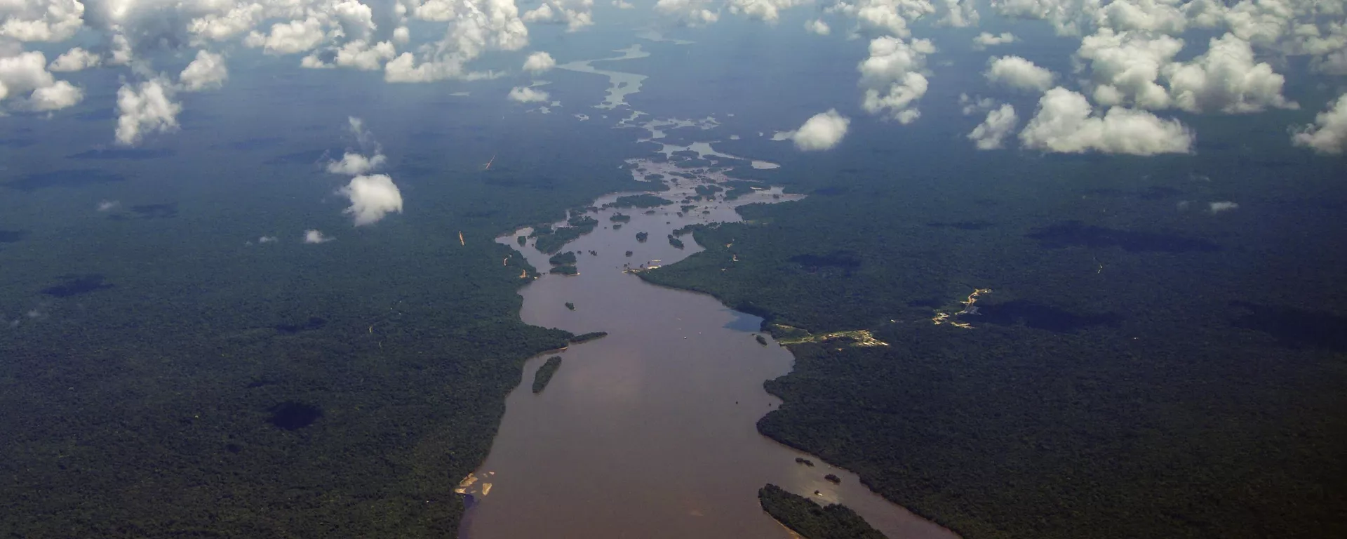 Vista aérea del río Esequibo - Sputnik Mundo, 1920, 21.03.2024