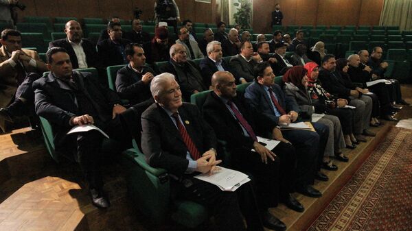 La Cámara de Representantes libia celebra una sesión de emergencia en la ciudad oriental libia de Bengasi  - Sputnik Mundo