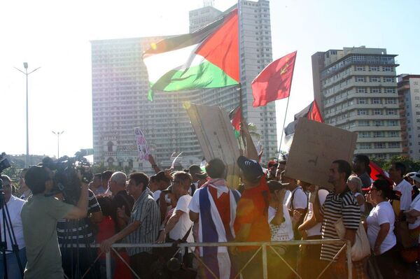 Marcha en La Habana contra genocidio de Israel en Palestina - Sputnik Mundo