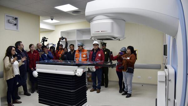 Un acelerador lineal médico, utilizado para tratamientos oncológicos, en el Centro de Investigación de Medicina Nuclear, en El Alto, Bolivia, 2020 - Sputnik Mundo