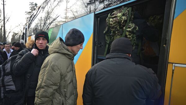 Ukrainian army launches fourth mobilization campaign - Sputnik Mundo