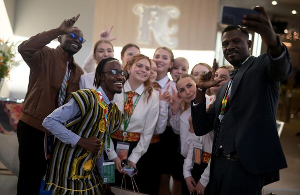 La II Cumbre Rusia-África se celebró en la ciudad de San Petersburgo los días 27 y 28 de julio de 2023. El lema del evento fue Por la paz, la seguridad y el desarrollo. - Sputnik Mundo