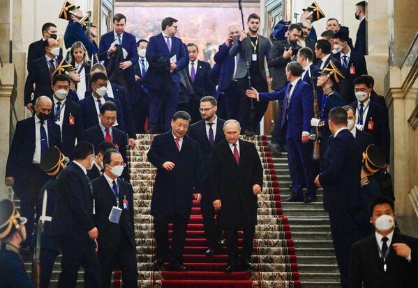 Del 20 al 22 de marzo, Xi Jinping visitó Rusia. Se trataba del primer encuentro internacional del mandatario chino tras su reelección como presidente. - Sputnik Mundo