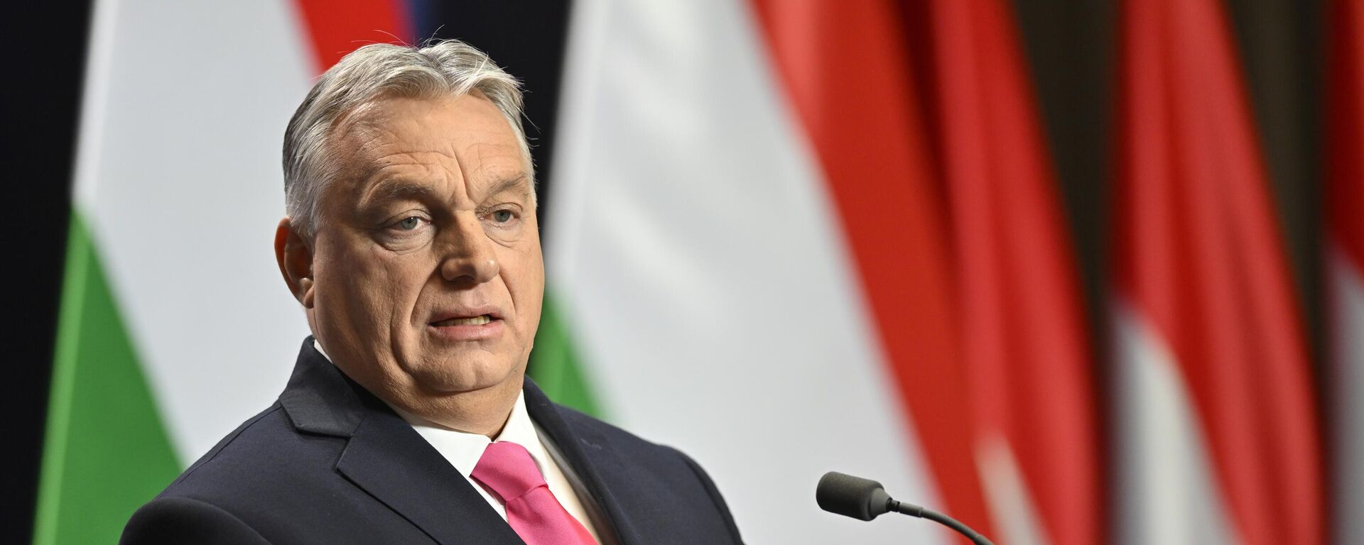 Viktor Orban, el primer ministro húngaro, habla durante su rueda de prensa internacional anual en Budapest, Hungría, el 21 de diciembre de 2023. - Sputnik Mundo, 1920, 21.12.2023