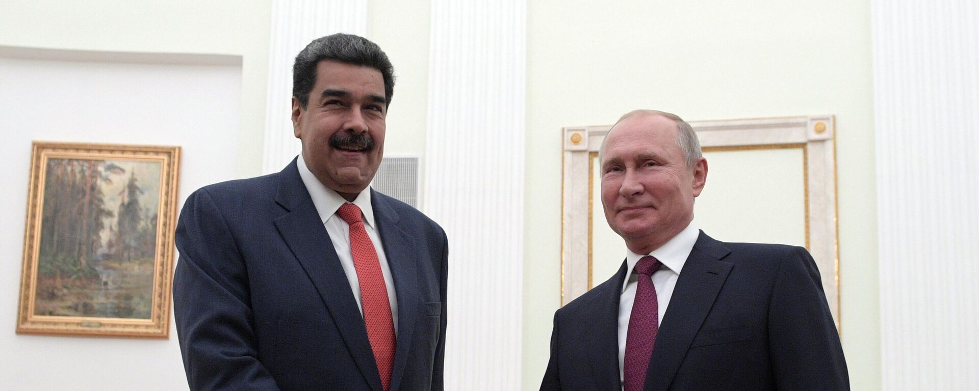 El presidente venezolano, Nicolás Maduro, y su homólogo de Rusia, Vladímir Putin - Sputnik Mundo, 1920, 22.02.2024