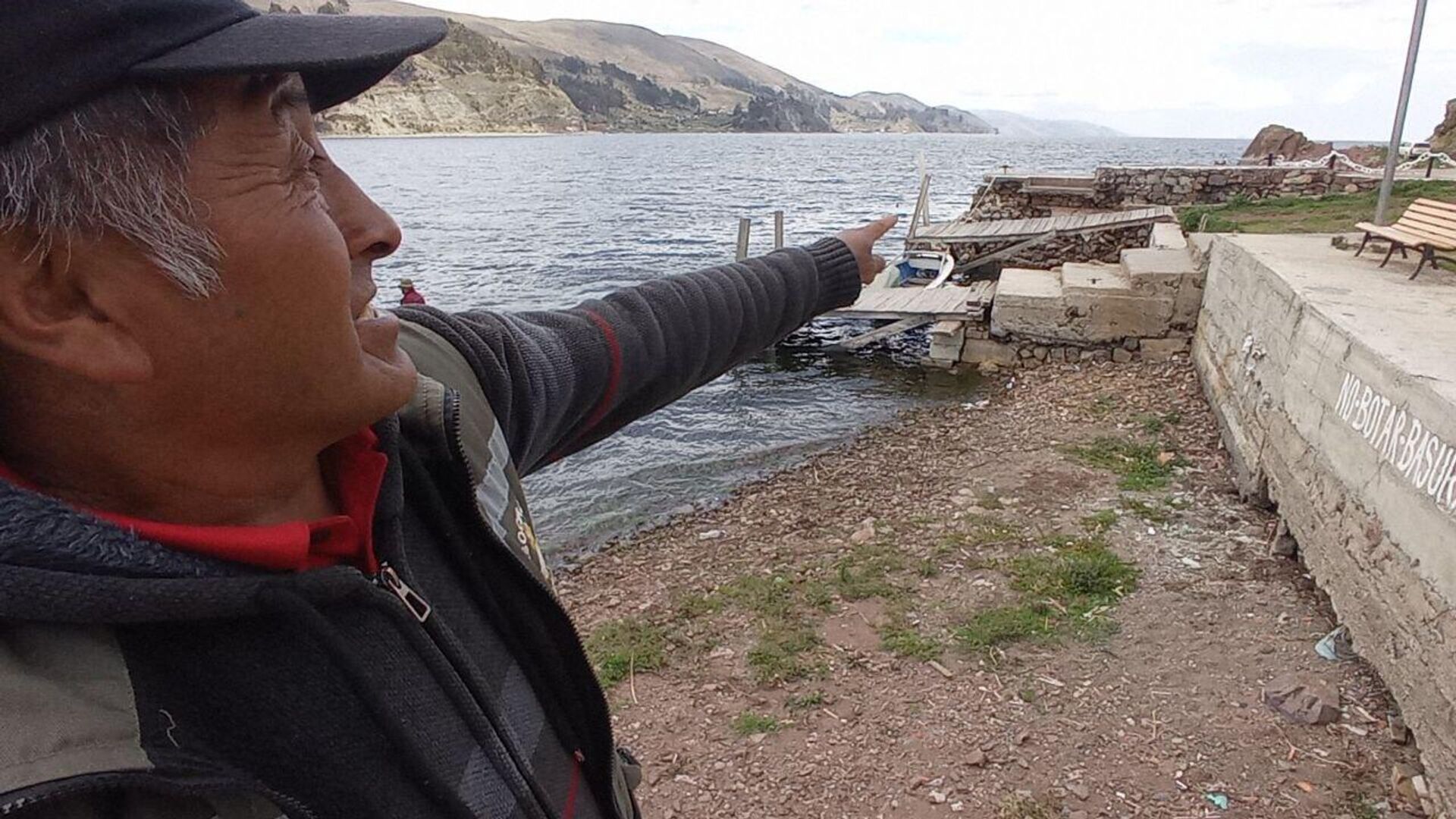 El lago Titicaca revive con la caída de lluvias y sube su nivel de agua - Sputnik Mundo, 1920, 22.12.2023