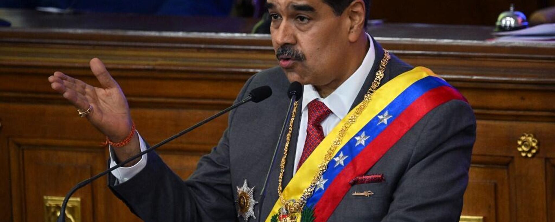 El presidente venezolano, Nicolás Maduro, pronuncia su discurso anual ante el Parlamento, en Caracas, el 15 de enero de 2024. - Sputnik Mundo, 1920, 16.01.2024