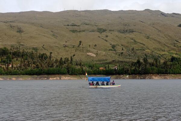 Laguna Corani en Cochabamba - Sputnik Mundo