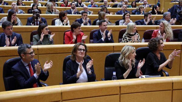La primera votación del primer Pleno del año del Congreso de los Diputados en el Senado, en Madrid, el 10 de enero de 2024  - Sputnik Mundo
