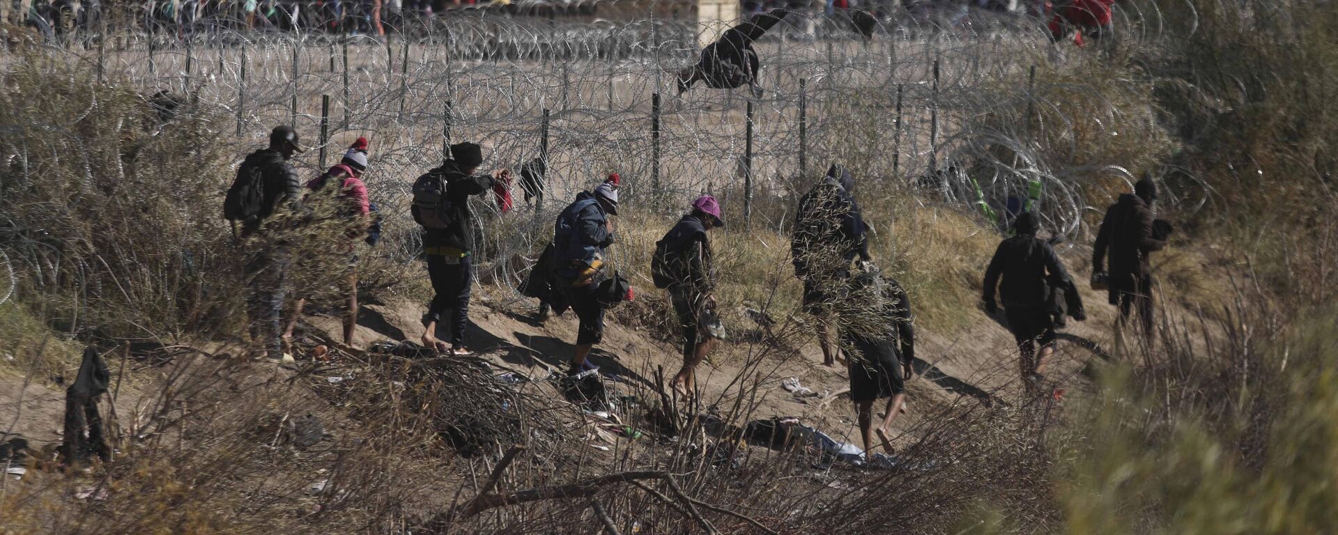 La situación de las personas migrantes en la frontera entre México y EEUU está en uno de sus peores momentos. - Sputnik Mundo, 1920, 30.01.2024