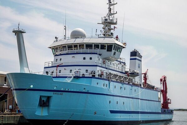 RV Sikuliaq, buque de investigación rompehielos estadounidense - Sputnik Mundo