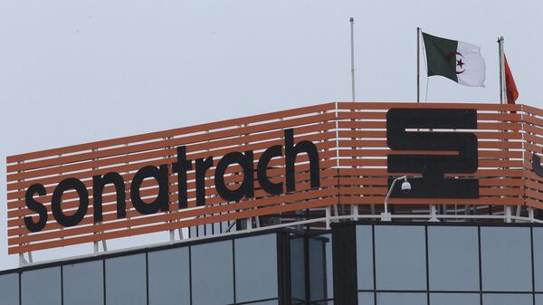 Sonatrach, empresa argelina constituida para explotar los hidrocarburos de ese país - Sputnik Mundo