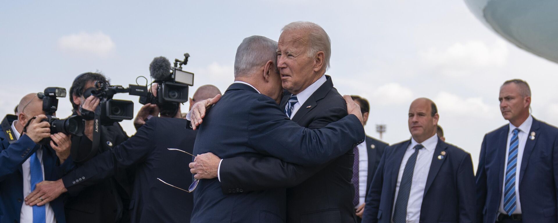 El presidente de EEUU, Joe Biden y el primer ministro israelí, Benjamín Netanyahu - Sputnik Mundo, 1920, 07.03.2024
