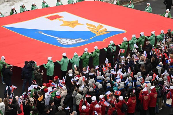 En la capital de Rusia, Moscú, organizaron el foro internacional Rusia y se celebró un desfile festivo llamdo Crimea - Sebastopol - Rusia PARA SIEMPRE. - Sputnik Mundo