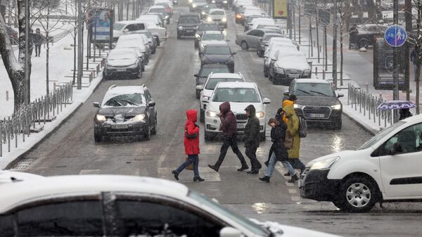 Las calles de Kiev, la capital ucraniana - Sputnik Mundo