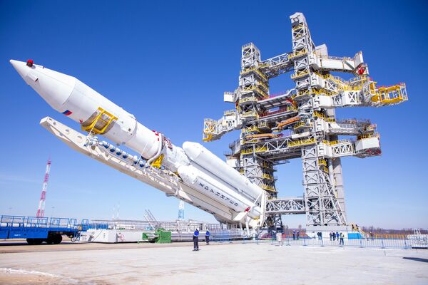 El primer lanzamiento del cohete espacial Angara-A5 desde el cosmódromo ruso Vostochni, en el extremo oriente del país, está previsto entre el 6 y el 10 de abril de 2024.  - Sputnik Mundo