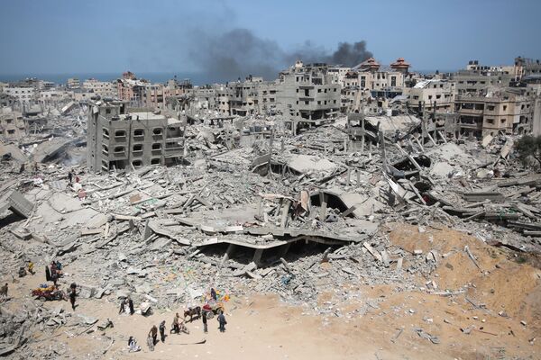 Vista general de la destrucción en la zona del hospital Al Shifa de Gaza, tras la retirada del Ejército israelí. - Sputnik Mundo